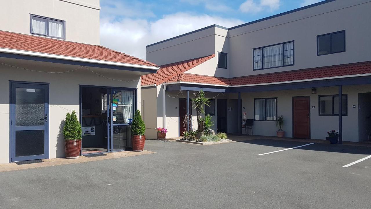 Palm Court Motel Otorohanga Exterior photo